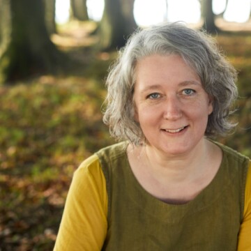 Claire Fuller