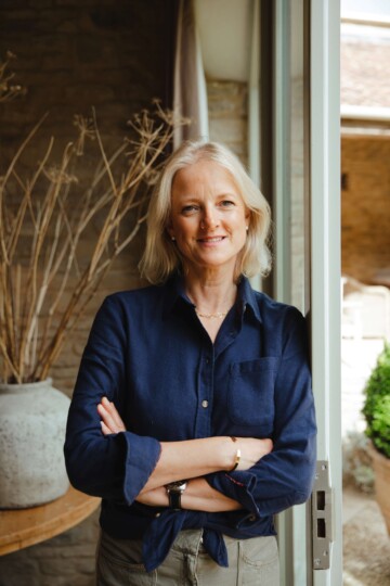 Emma Sims-Hilditch – The Evolution of Home