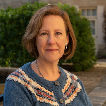 Dr. Gillian Dow headshot